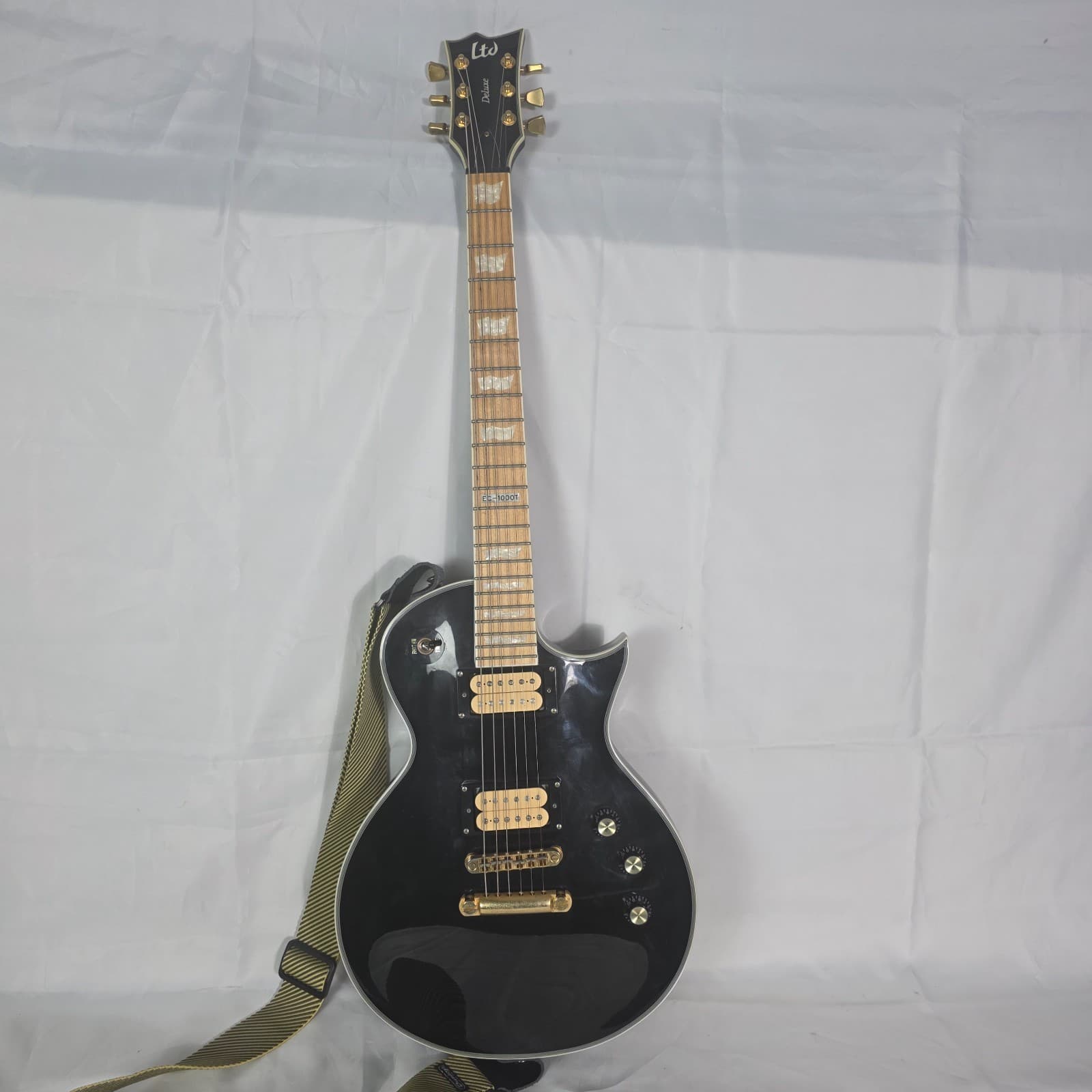 ESP LTD EC-1000T Deluxe Electric Guitar Gloss Black w/ Maple Fretboard Gold HW - Image 1