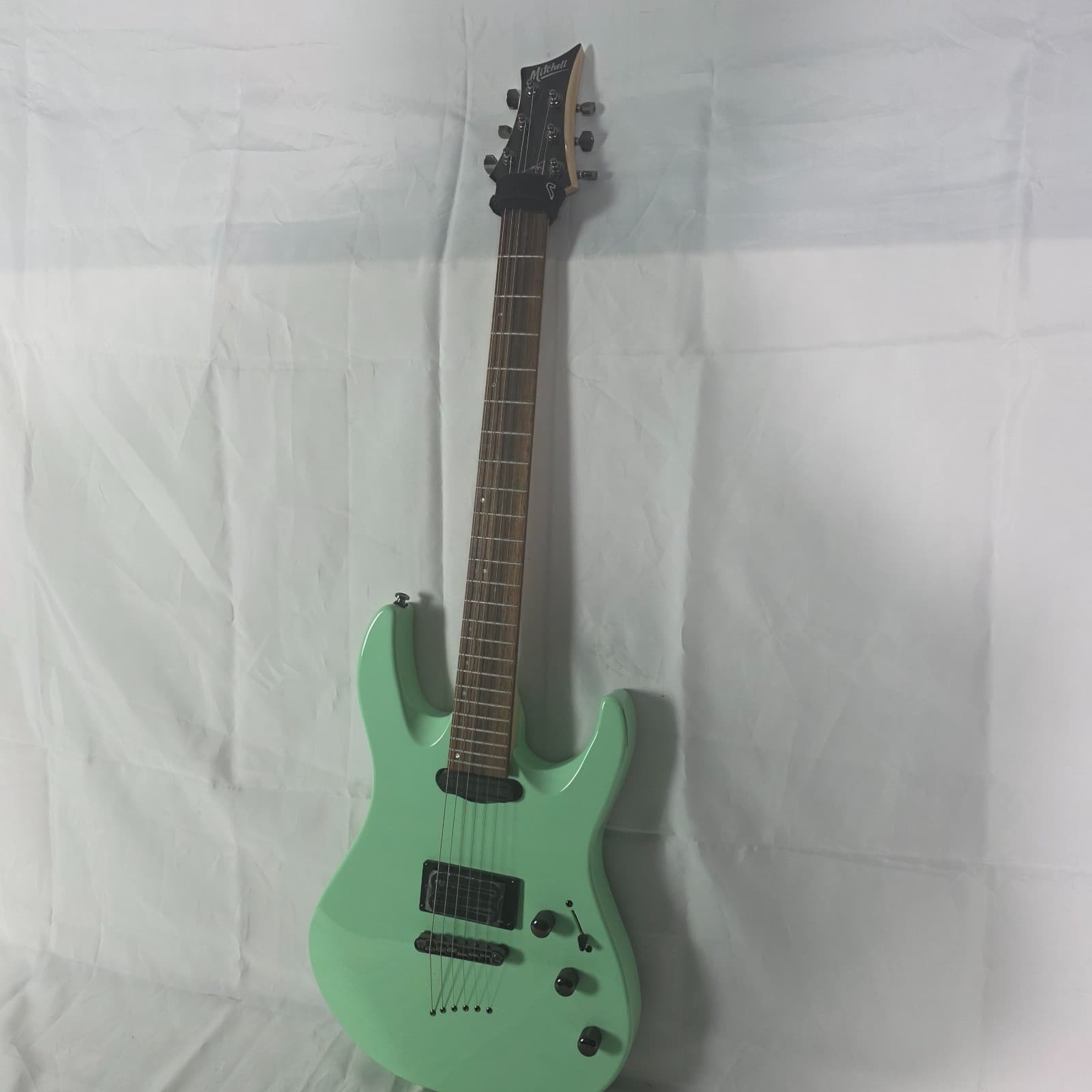 Mitchell MD200 Modern Rock Electric Guitar Dual Humbuckers Seafoam Green - Thumbnail 2