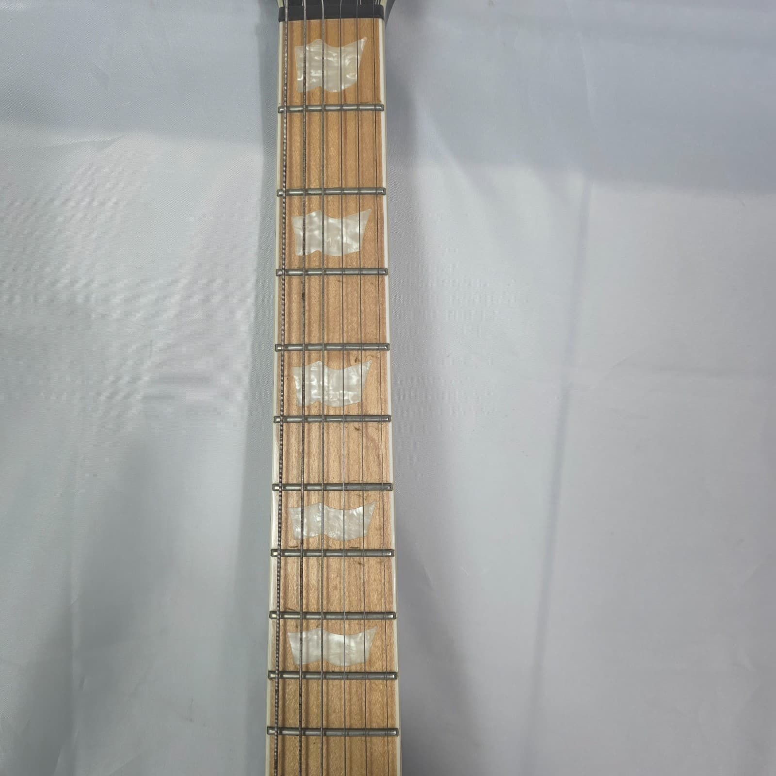 ESP LTD EC-1000T Deluxe Electric Guitar Gloss Black w/ Maple Fretboard Gold HW - Thumbnail 5