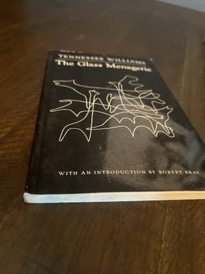 The Glass Menagerie - paperback, Tennessee Williams, 9780811214049 - Thumbnail 2