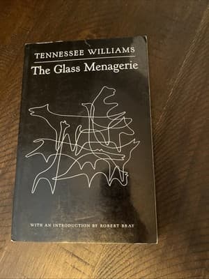 The Glass Menagerie - paperback, Tennessee Williams, 9780811214049 - Image 1