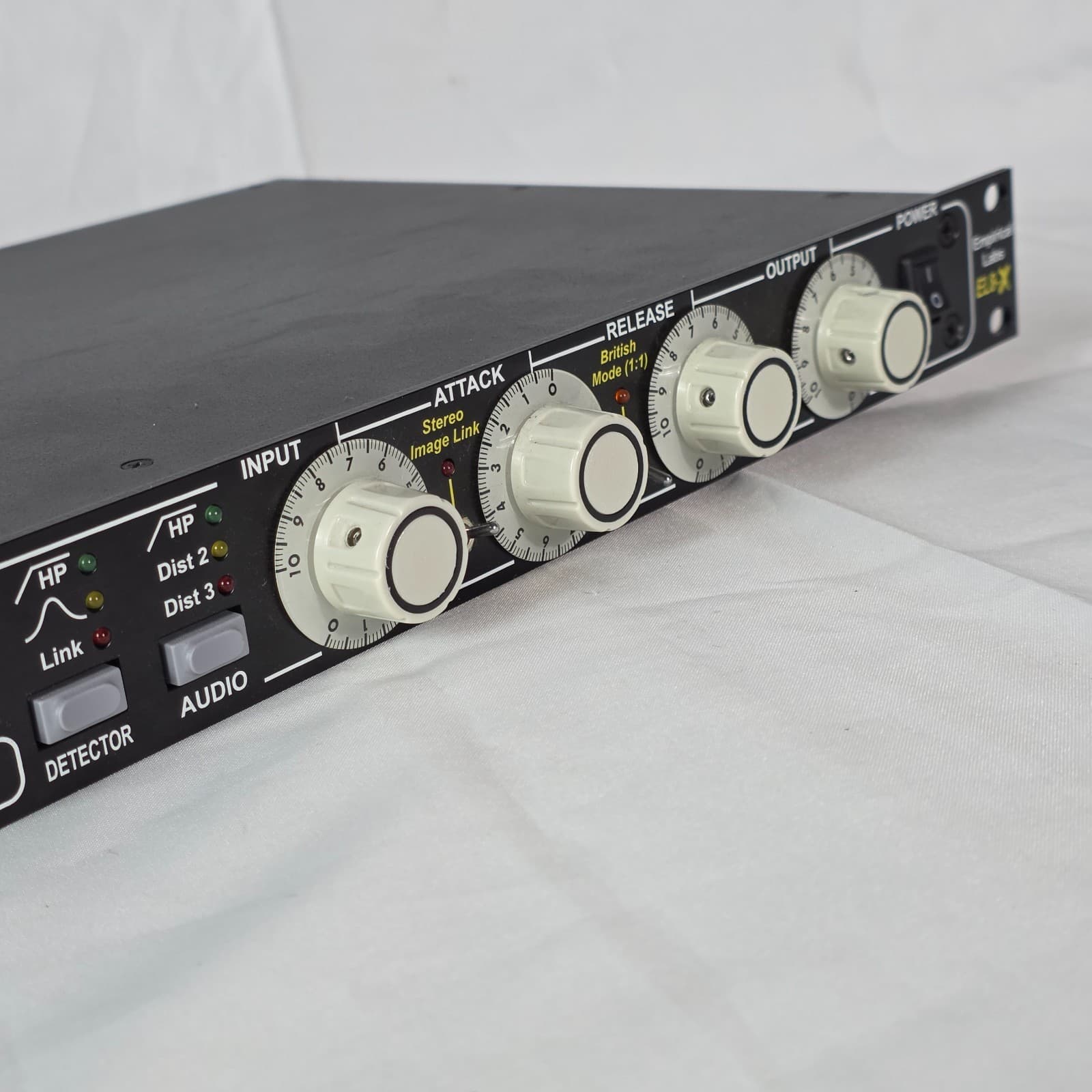 VTG DBX 160X Empirical Labs EL8-X Distressor Compressor/Limiter with Rack Case - Thumbnail 16