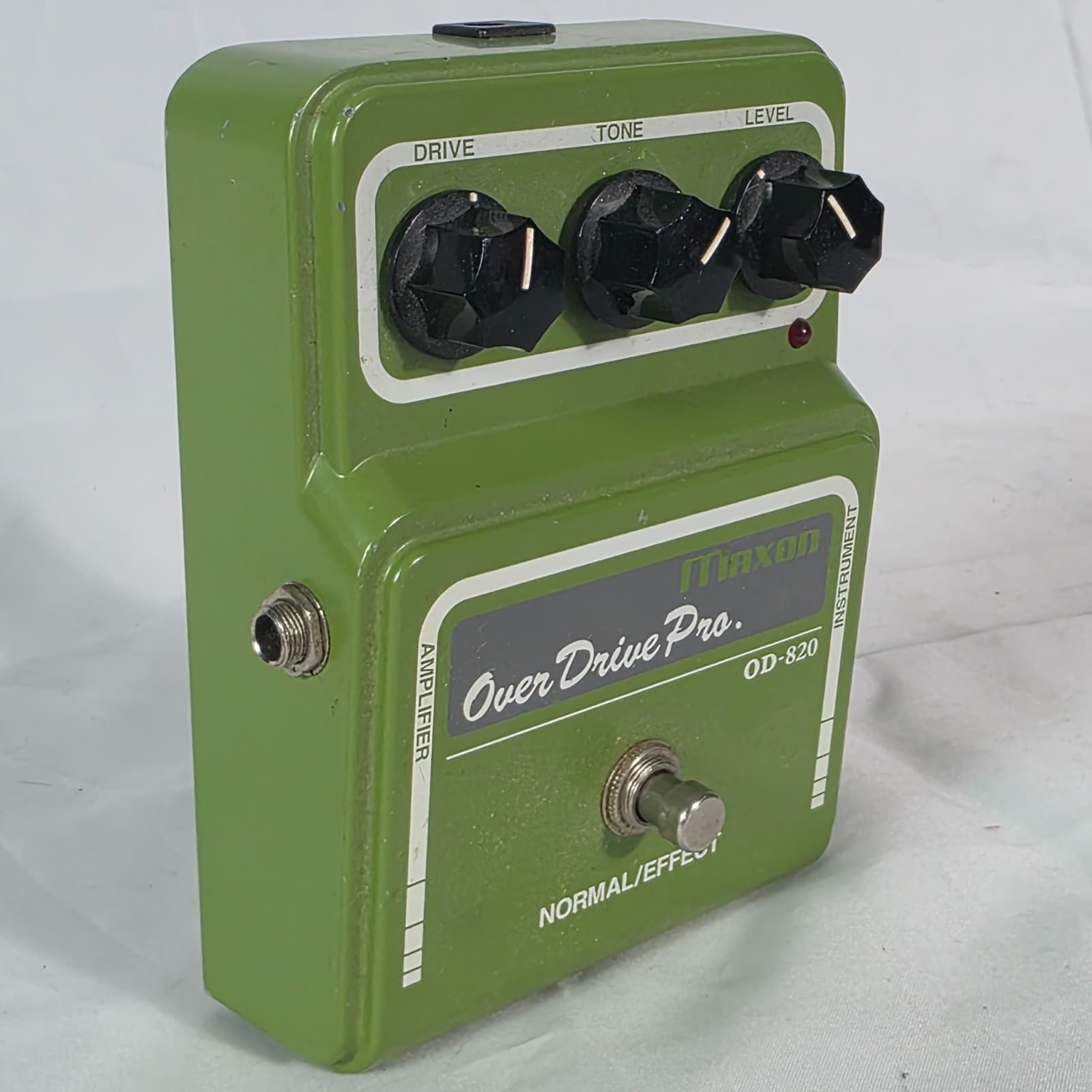 Maxon OD-820 Overdrive Pro Pedal 9 Volts Green Electric Guitar Effects Box - Image 1