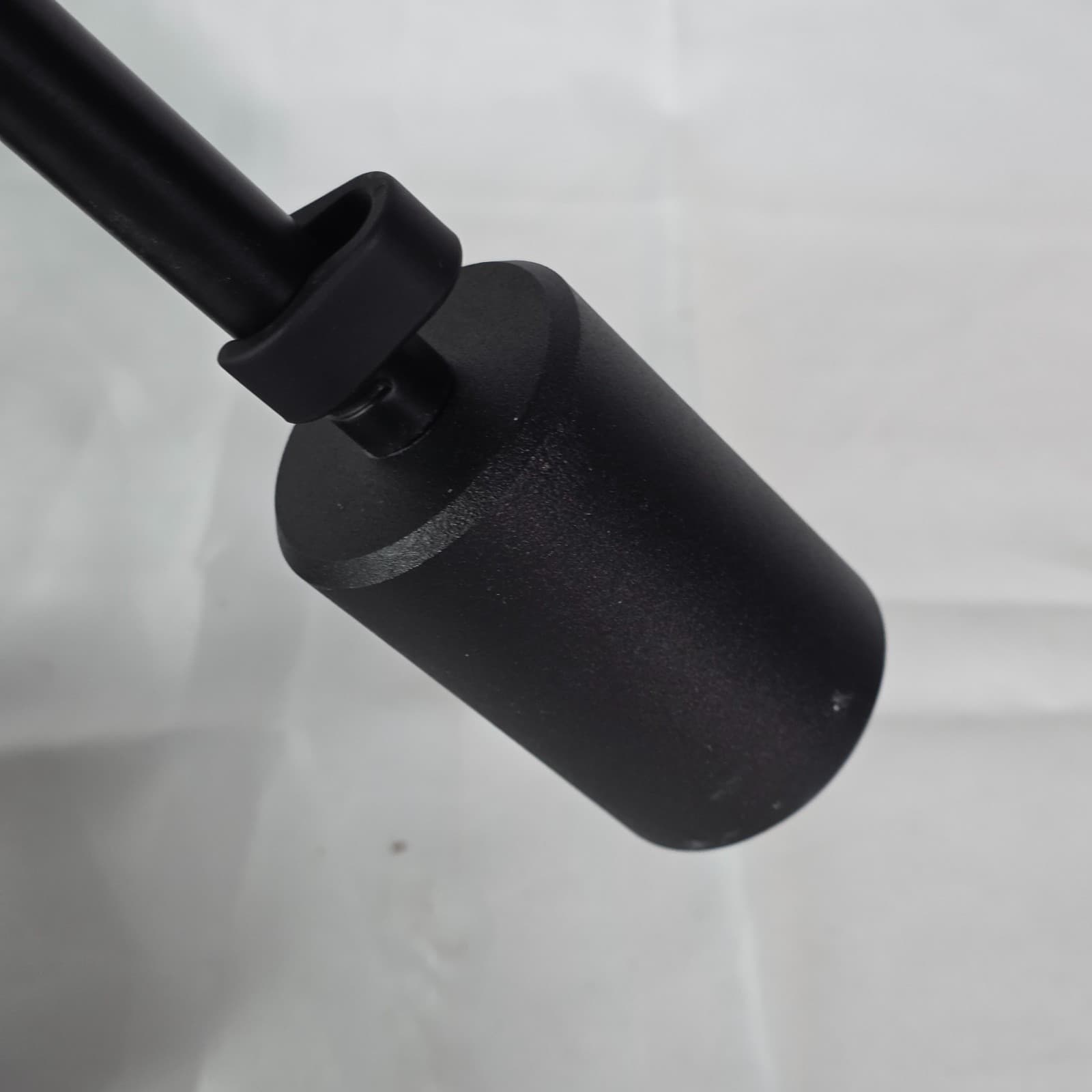 Gator Frameworks GFW-MIC-0822 Compact Base Desktop Telescoping Boom Mic Stand - Thumbnail 9