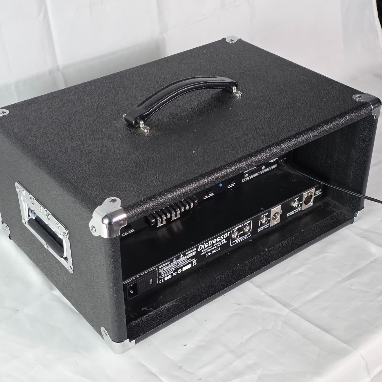 VTG DBX 160X Empirical Labs EL8-X Distressor Compressor/Limiter with Rack Case - Thumbnail 7