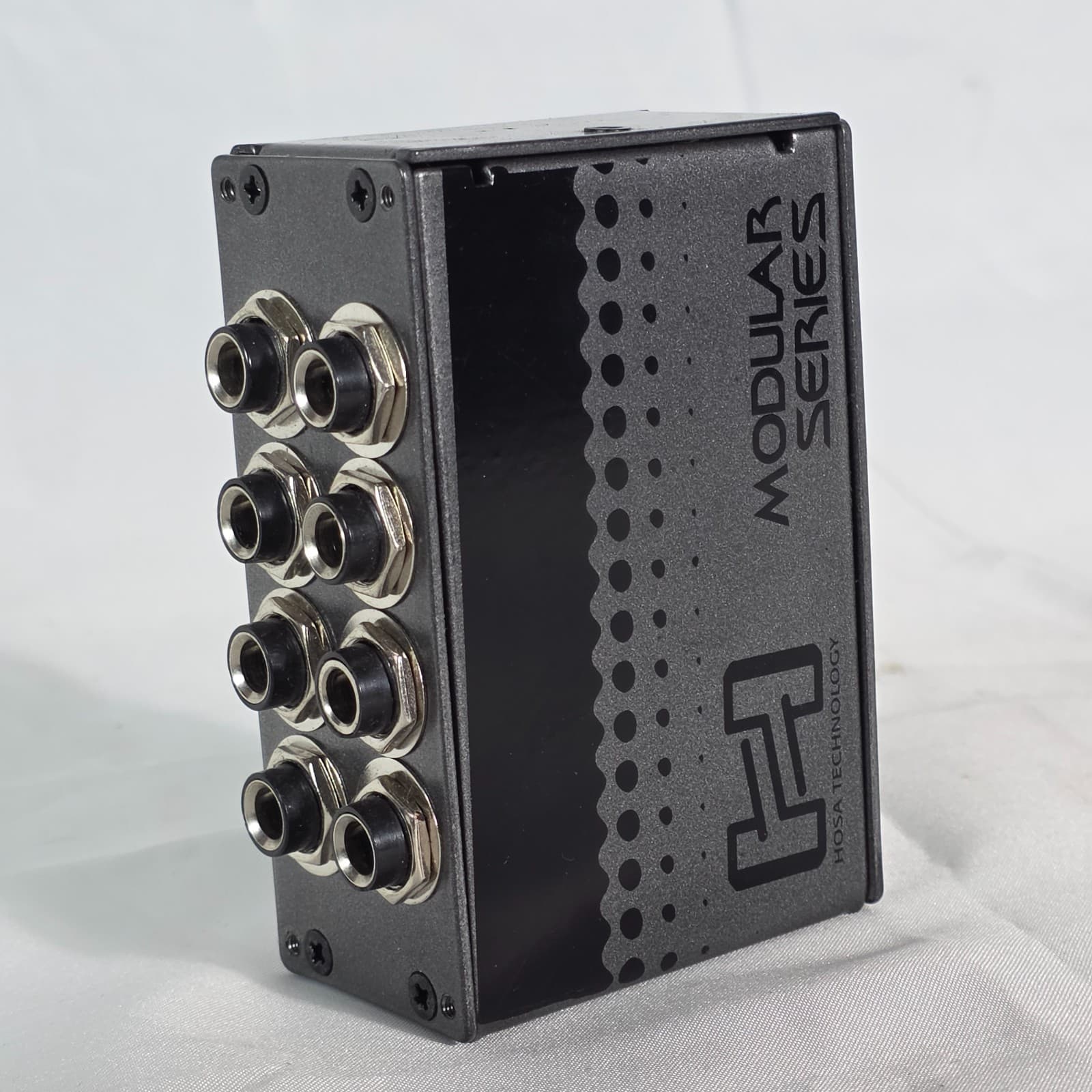 Hosa MHB-350 Modular Series 8-Point Patch Bay Module 1/4" TRS Balanced Analog - Thumbnail 4