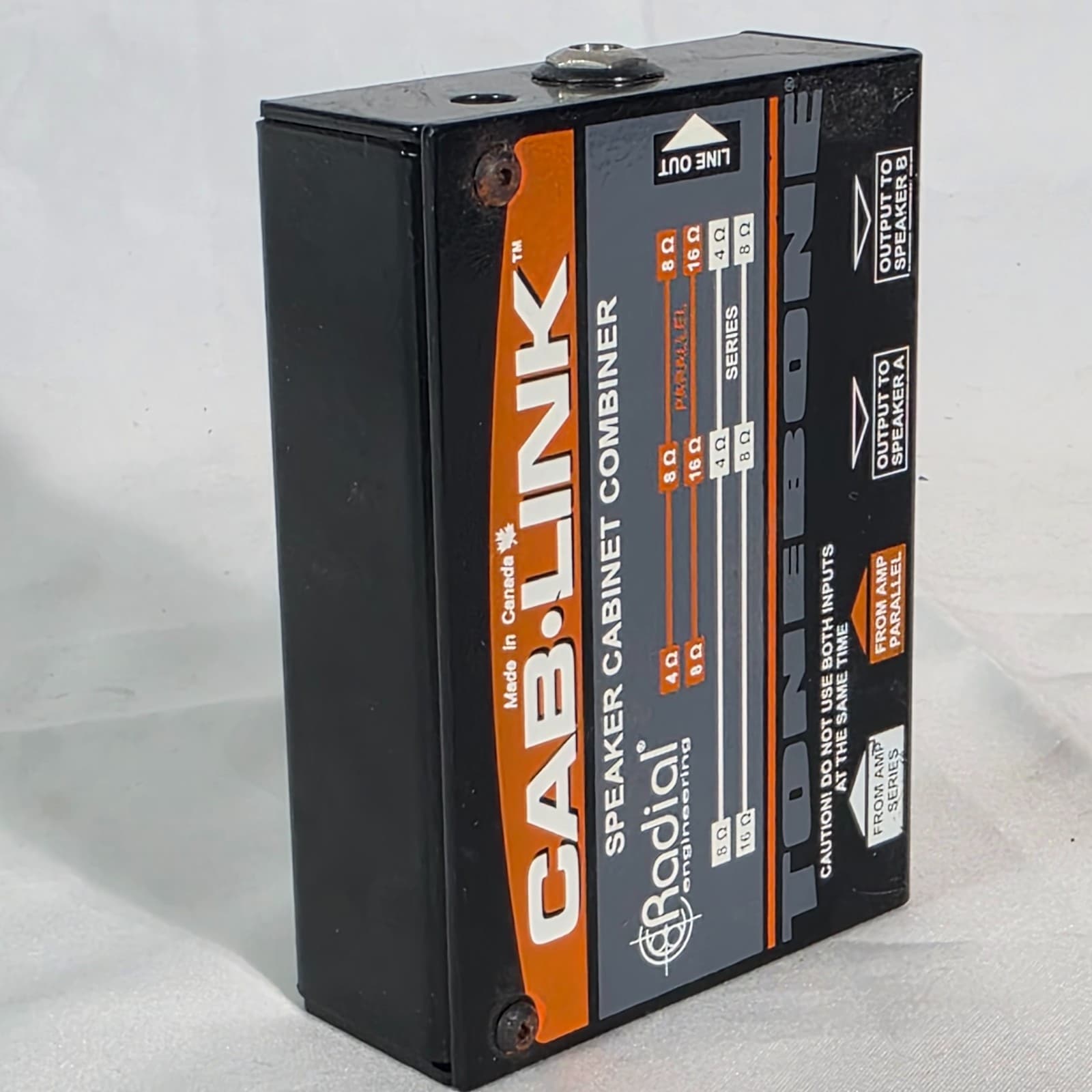 Radial Engineering Tonebone Cab-Link Speaker Cabinet Combiner Parallel Series - Image 1