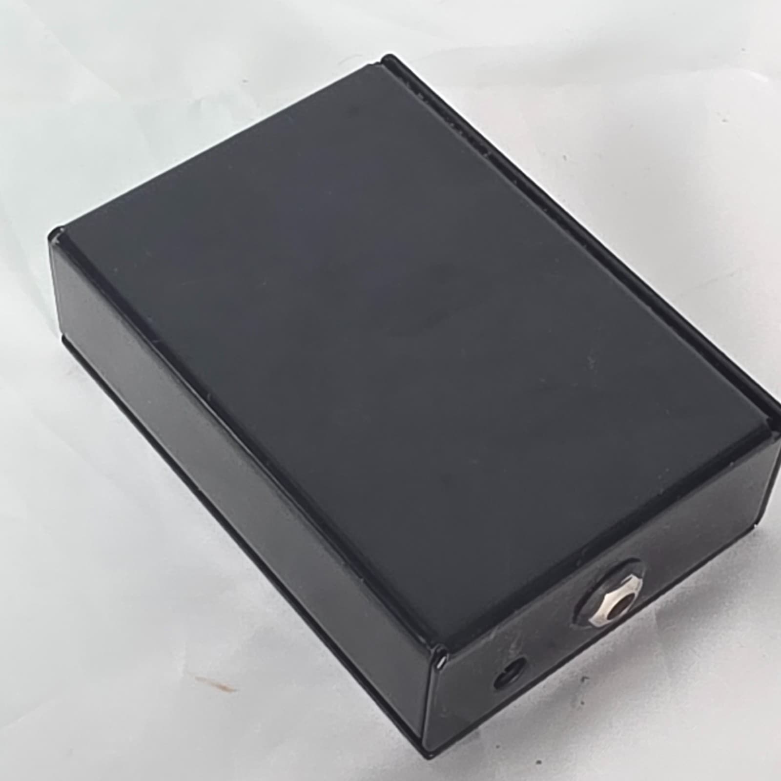 Radial Engineering Tonebone Cab-Link Speaker Cabinet Combiner Parallel Series - Thumbnail 7