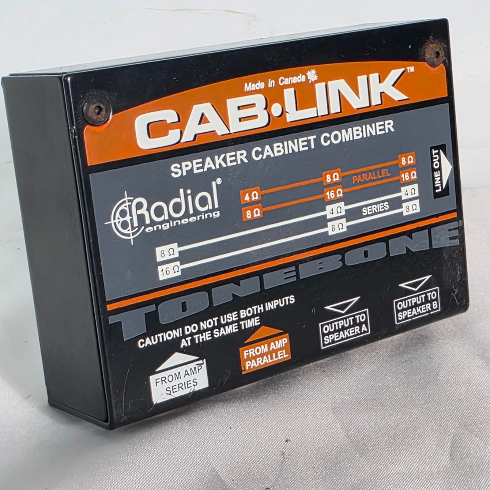 Radial Engineering Tonebone Cab-Link Speaker Cabinet Combiner Parallel Series - Thumbnail 2