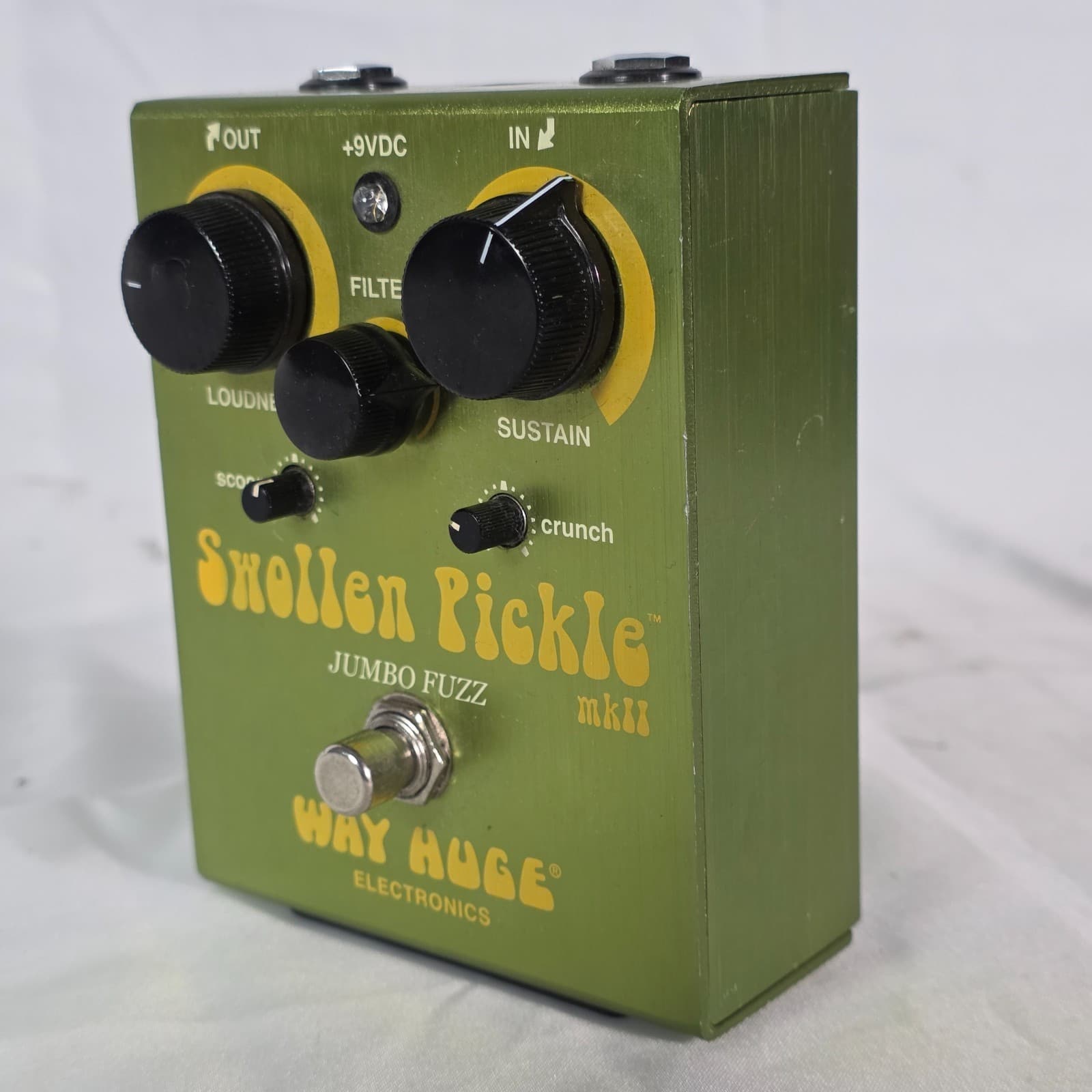 Way Huge Swollen Pickle MkIIS Jumbo Fuzz Guitar Effects Pedal WHE201 - Dunlop - Thumbnail 2