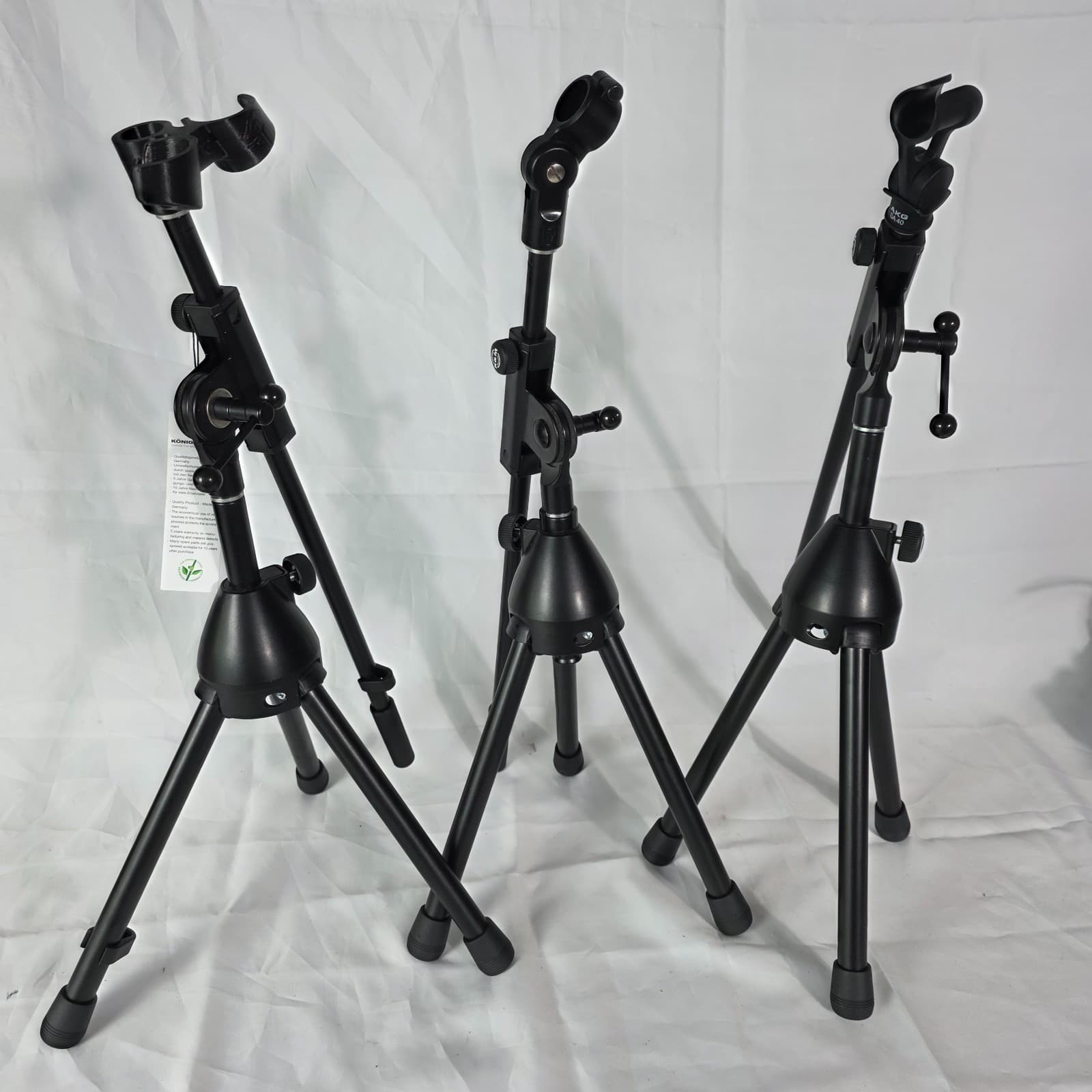 Set of 3 König & Meyer 25950 Black Low Profile Tripod Mic Stand with Boom Arm - Thumbnail 15