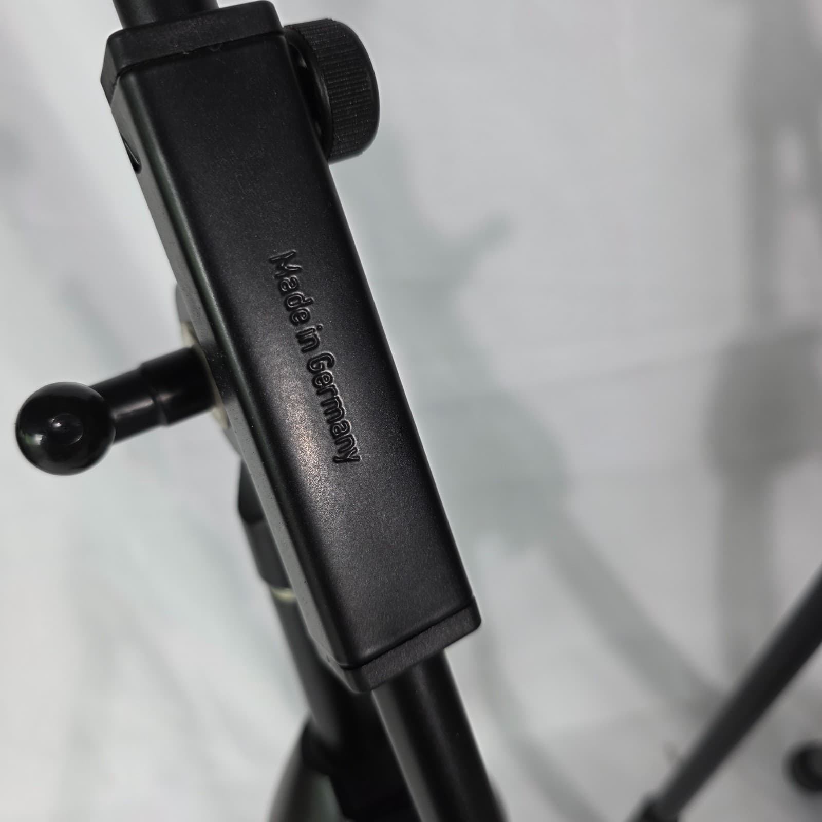 Set of 3 König & Meyer 25950 Black Low Profile Tripod Mic Stand with Boom Arm - Thumbnail 20