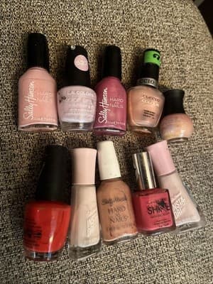 Set Of 10 Light Pink Nail Polish Assortment Slightly Used. Miscellaneous Pinks - Thumbnail 2