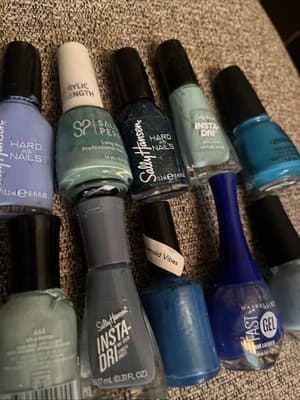 10 Nail Polish Assorted Colors Mainly Blues - Barely Used - Thumbnail 3