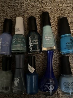 10 Nail Polish Assorted Colors Mainly Blues - Barely Used - Thumbnail 2