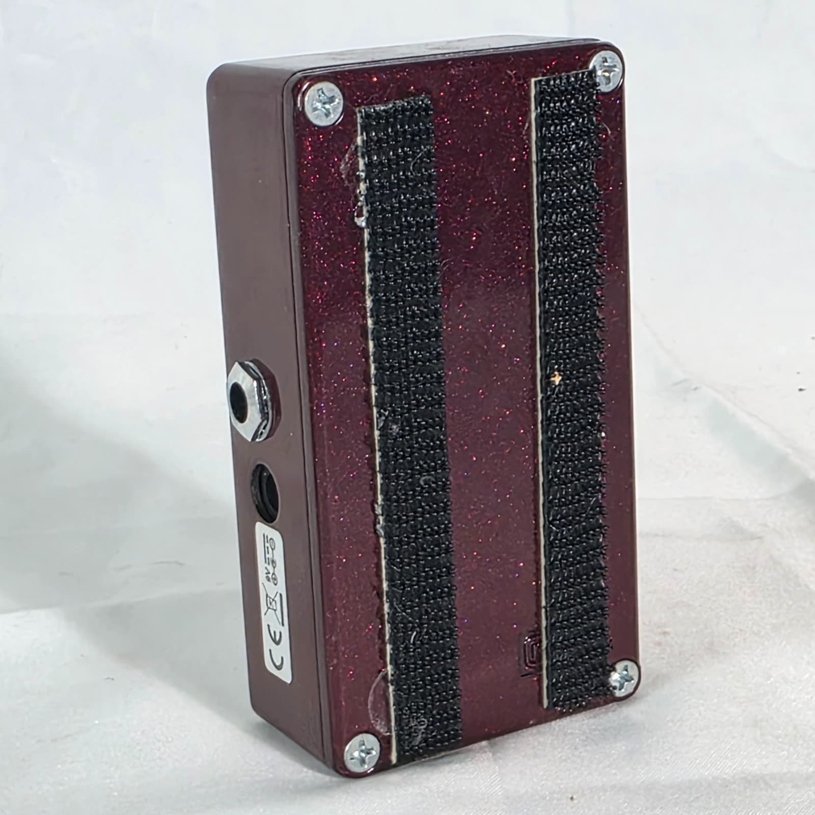 MXR M236 Super Badass Variac Fuzz Guitar Effects Pedal - 5V–15V Sparkle Purple - Thumbnail 5