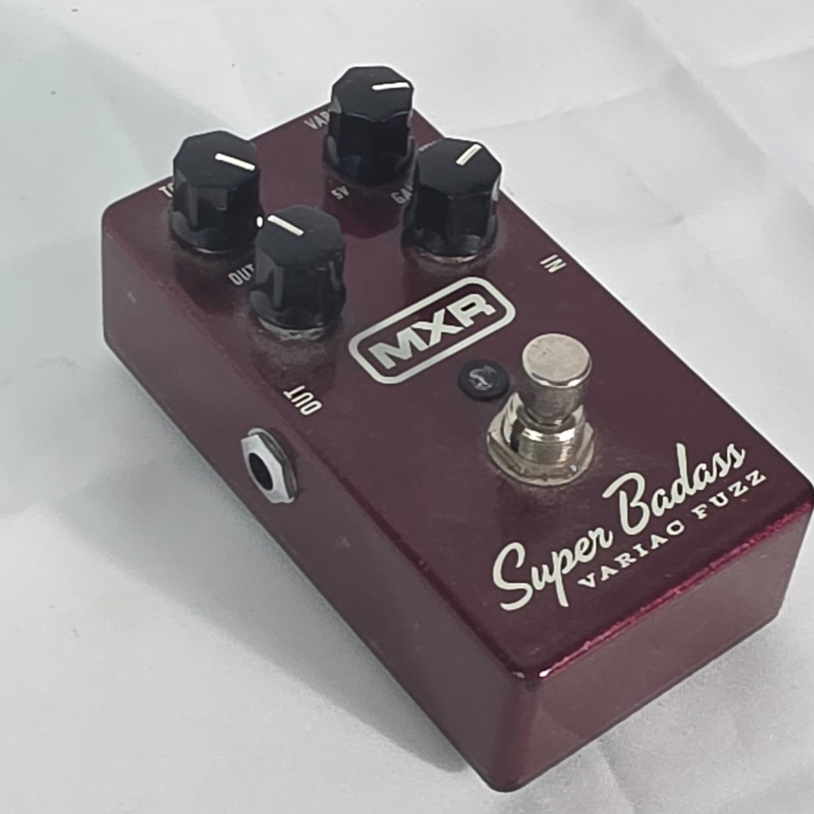 MXR M236 Super Badass Variac Fuzz Guitar Effects Pedal - 5V–15V Sparkle Purple - Image 1