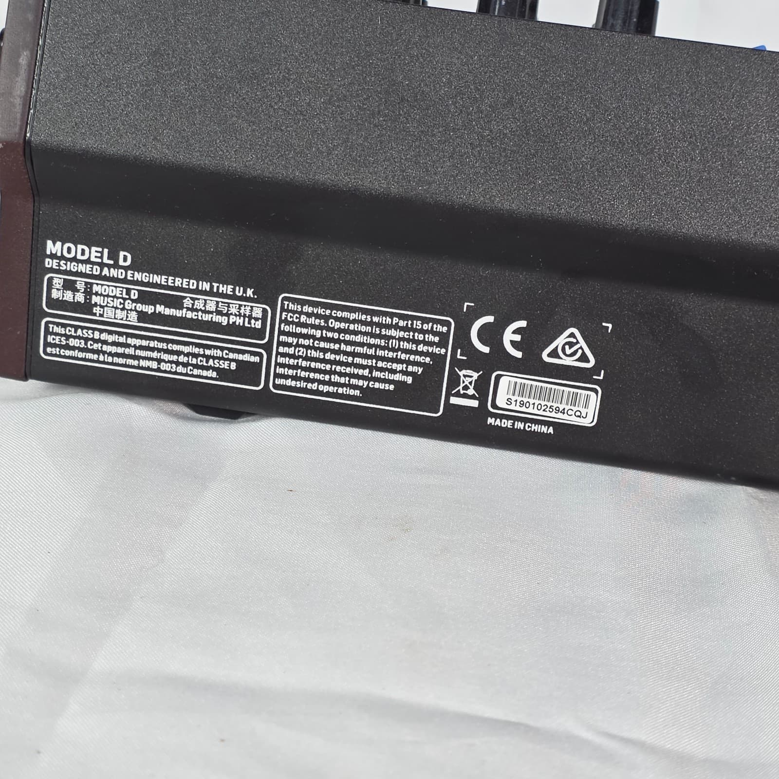 Behringer Model D Analog Desktop Synthesizer - 3-Oscillator Monophonic Synth - Thumbnail 7