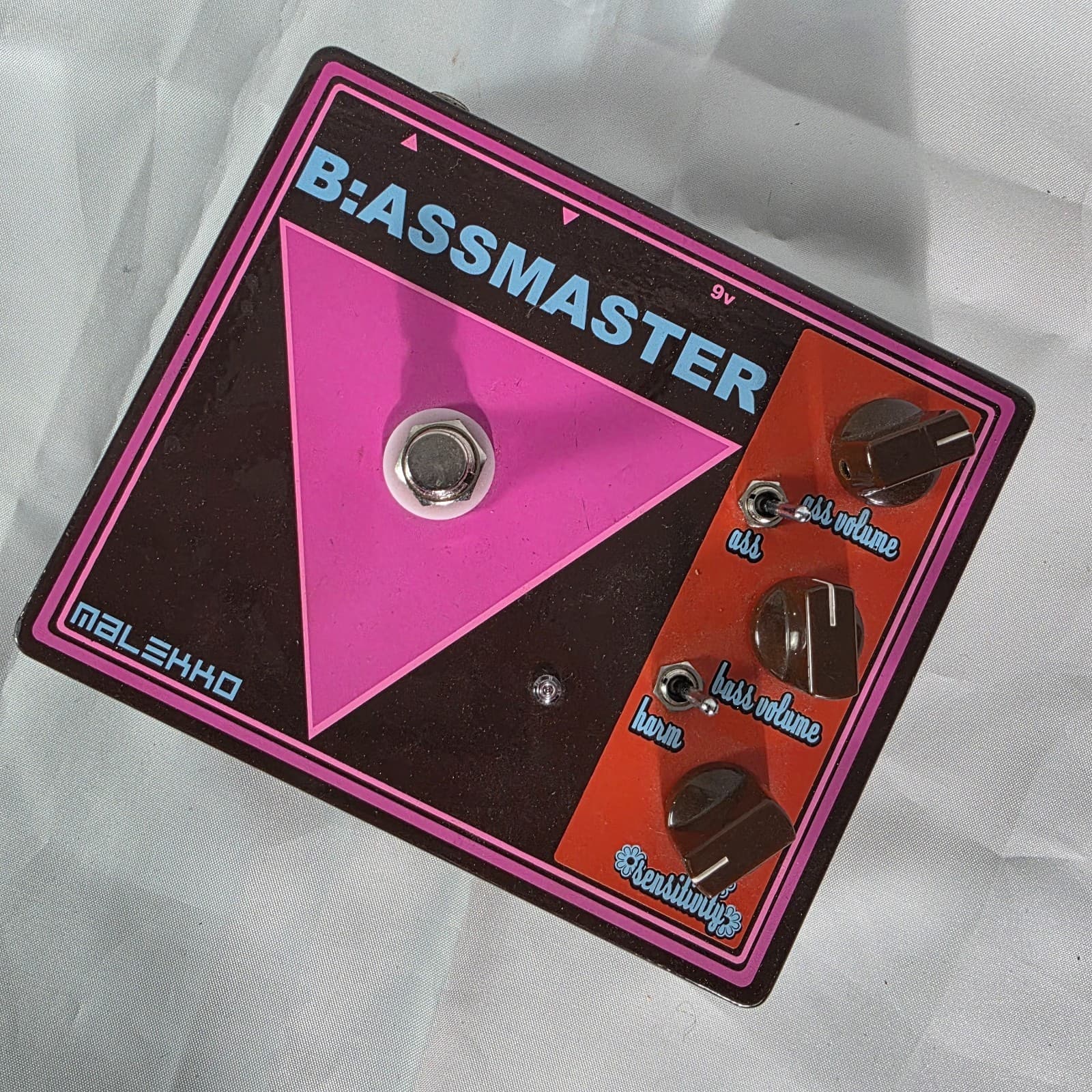 Malekko Heavy Industry B:Assmaster Bass Fuzz Pedal - Maestro Brassmaster Clone - Image 1