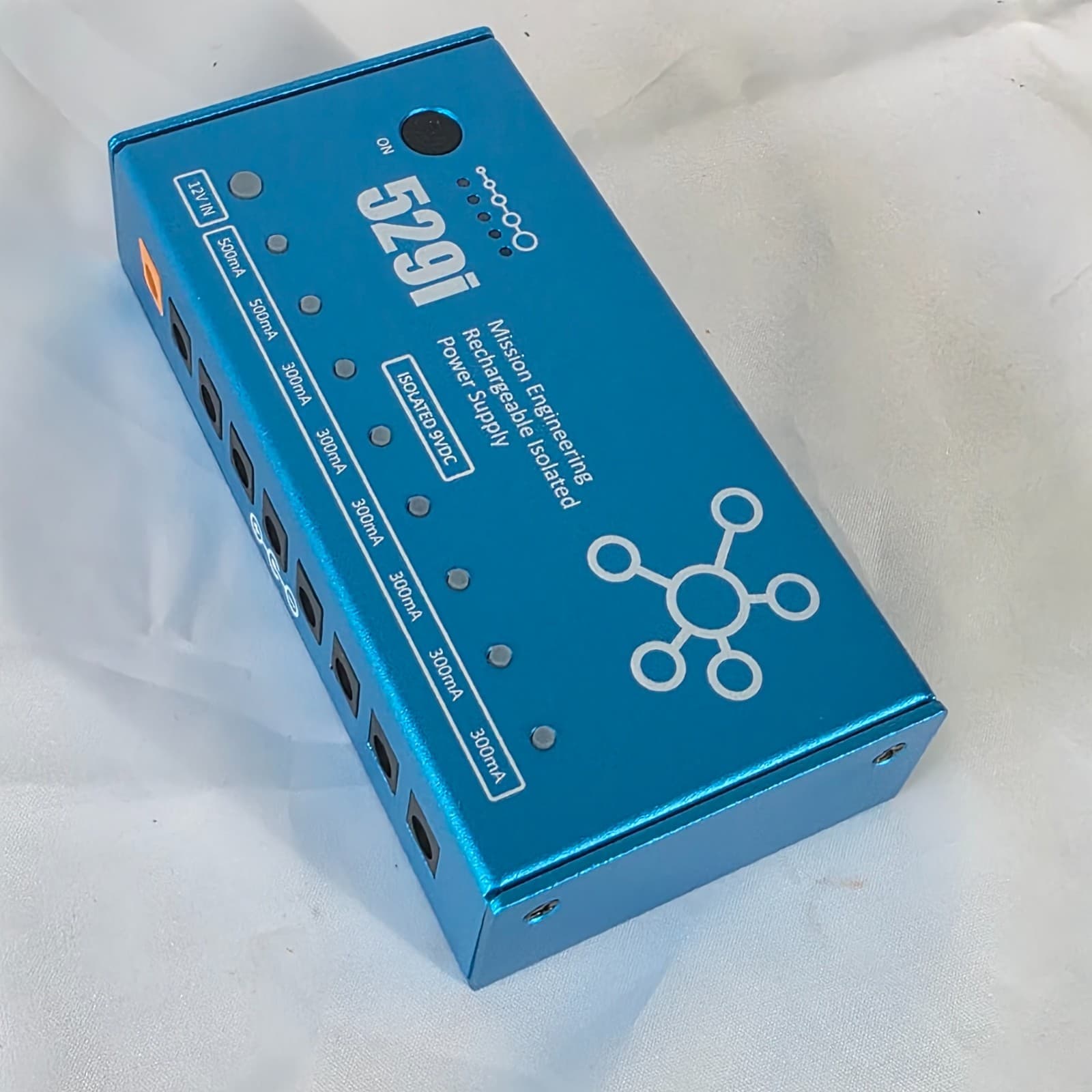 Mission Engineering 529i USB Pedalboard Power Supply with Integrated Battery - Thumbnail 7