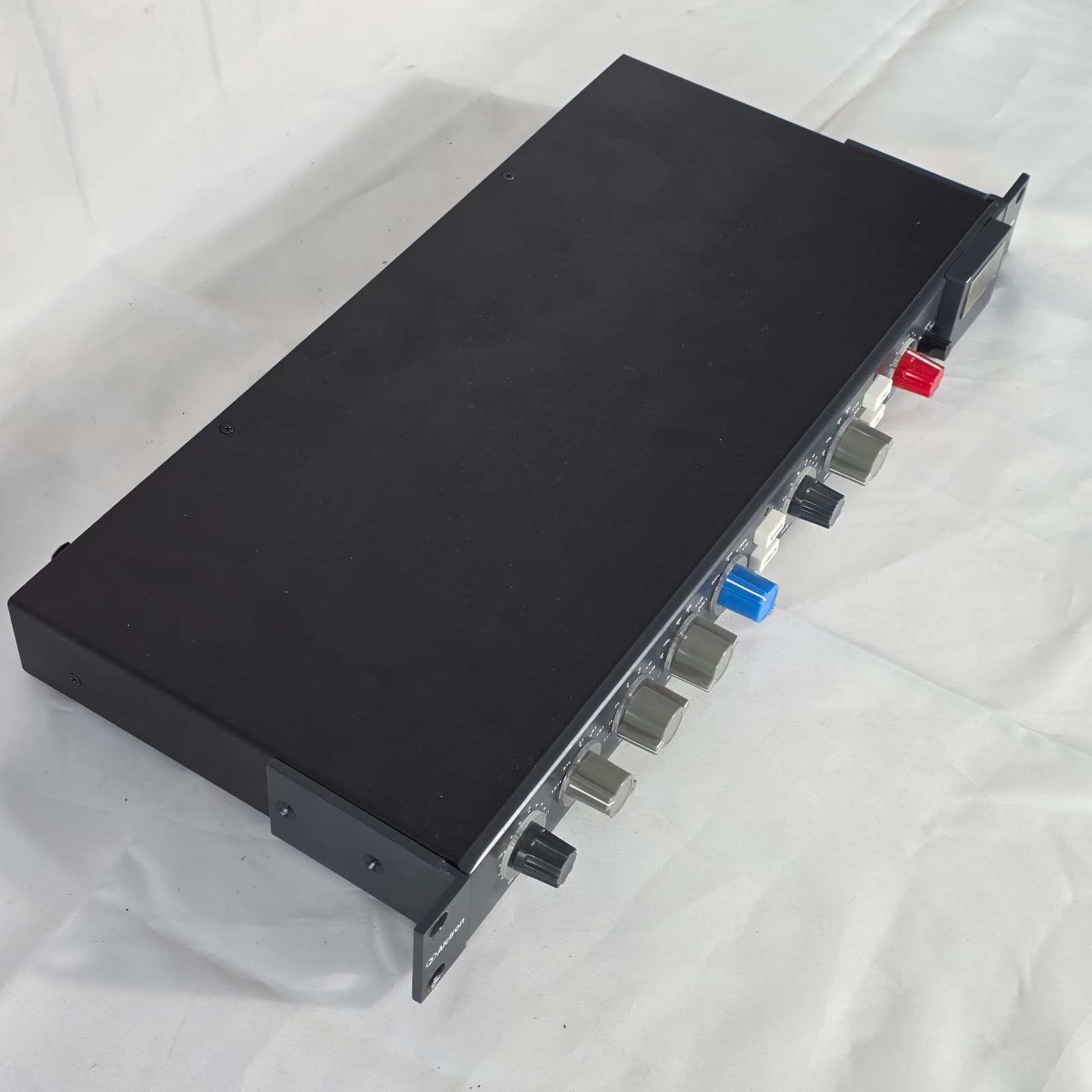 Alctron CP540 V2 Mono Compressor/Limiter - Discrete Class-A Vintage Style Rack - Thumbnail 6