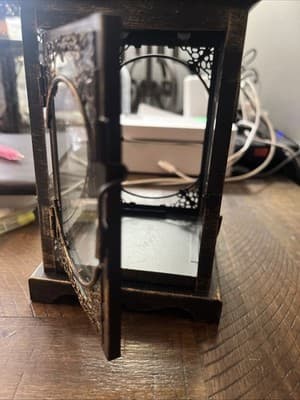 Antique Bronze Metal Lantern. Fabulous Accent touch. - Thumbnail 5