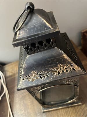 Antique Bronze Metal Lantern. Fabulous Accent touch. - Thumbnail 4