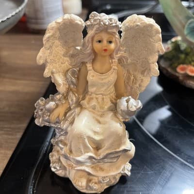 K’s Collection Vintage Ceramic Angel With Wings Holding Silver Apples - Image 1