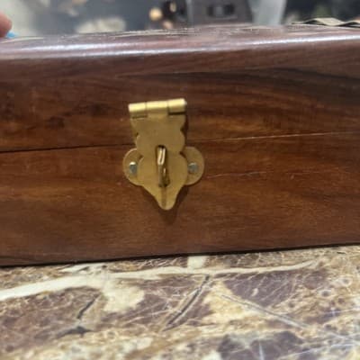 Wood & Inlaid with Brass Keepsake Trinket Box Made in India 10”x 3"x 2 3/8” NEW - Thumbnail 3