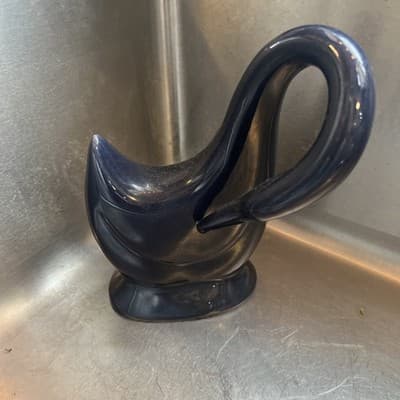 Jaru Pottery Blue Ceramic Swan Bird Figurine Collectible - Image 1