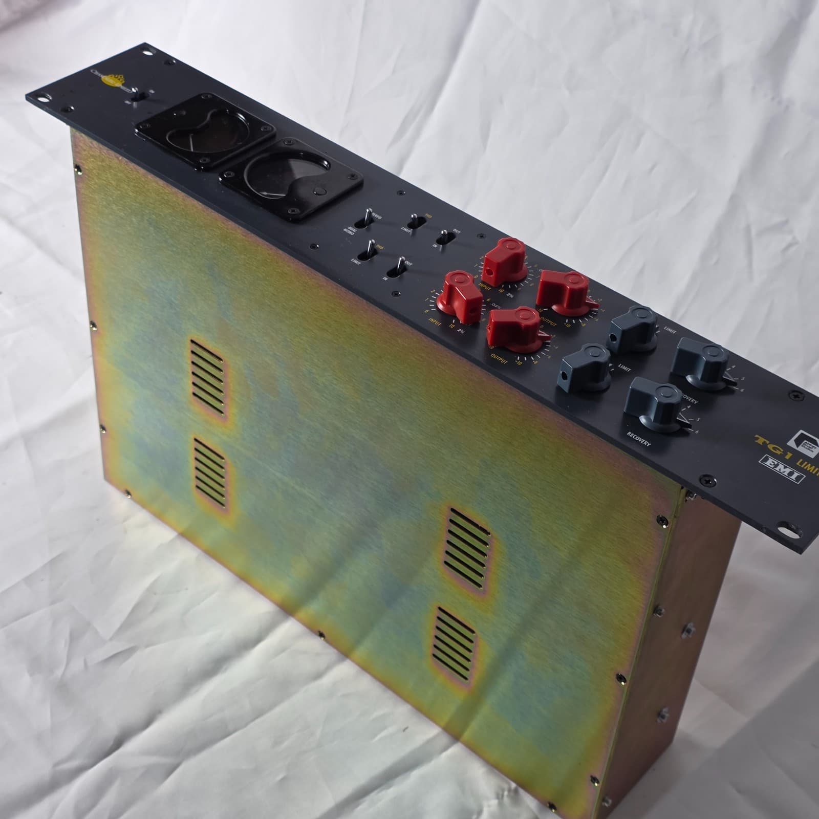 Chandler Limited TG1 Abbey Road Edition Stereo Limiter Compressor - EMI TG12413 - Thumbnail 5