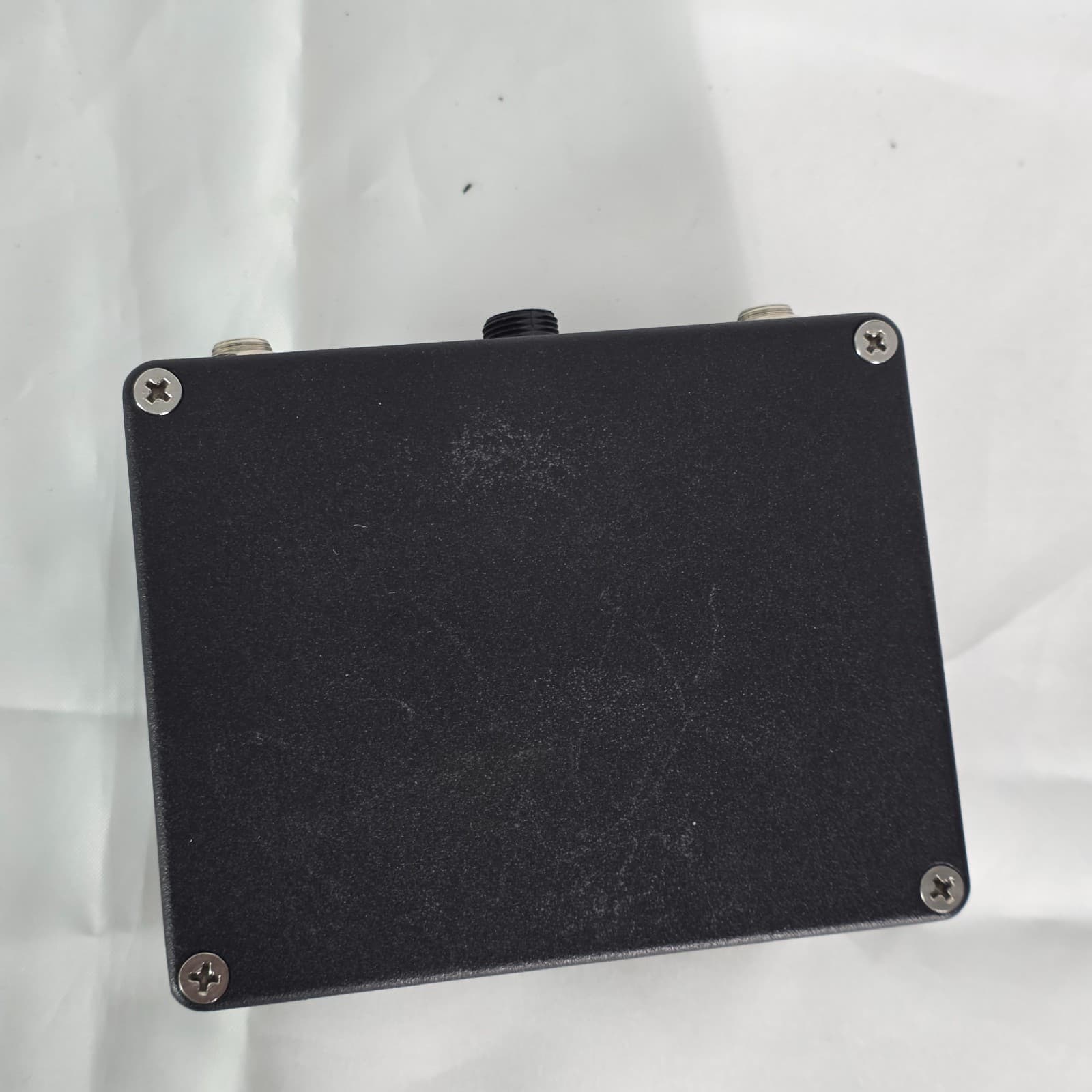 Custom Boutique Analog Dual Filter Preamp Pedal - Hand Stamped Black Enclosure - Thumbnail 5