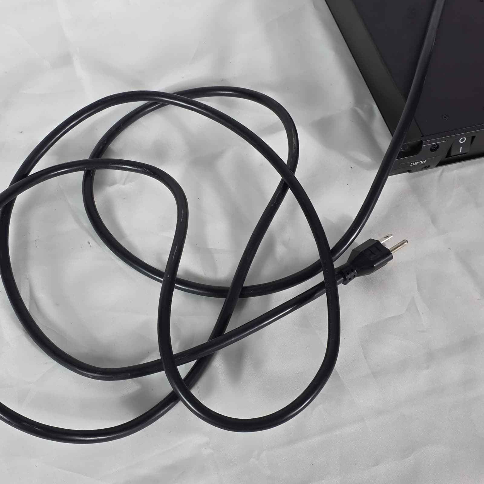 Furman PL-8C Classic Series Power Conditioner with SMP 15A 120V Pull-Out Lights - Thumbnail 10