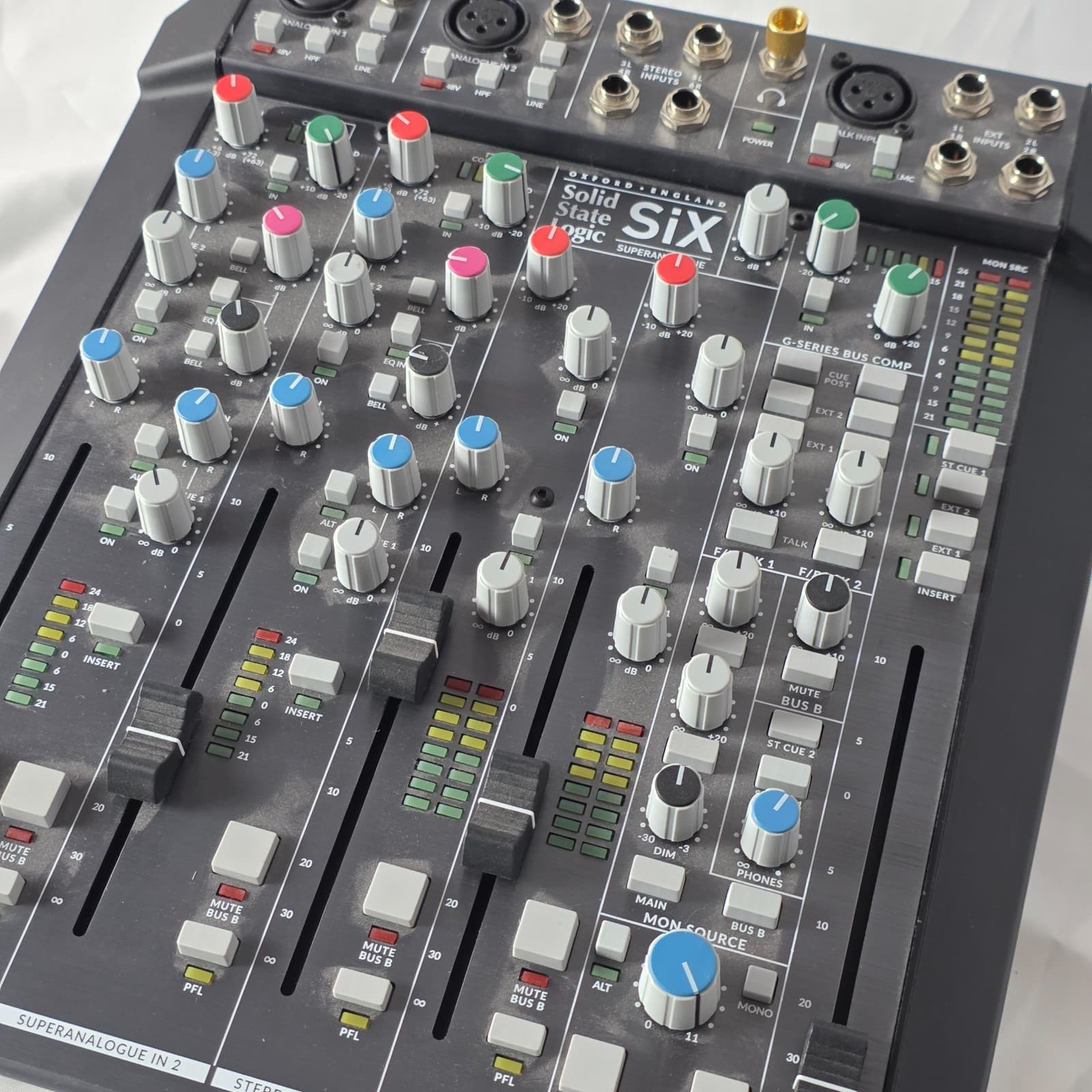 Solid State Logic SSL SiX Channel Desktop Super Analog Mixer Console - SX103410 - Thumbnail 4