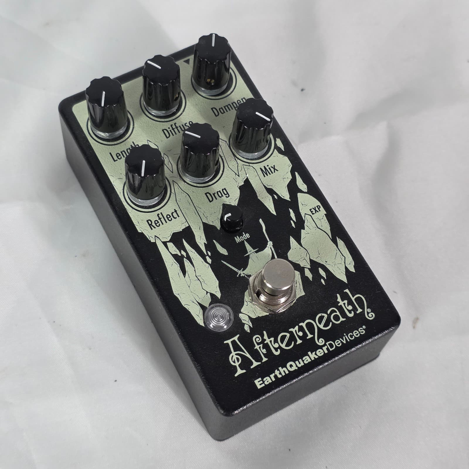 EarthQuaker Devices Afterneath V3 Reverberator Effects Pedal - Black/Green