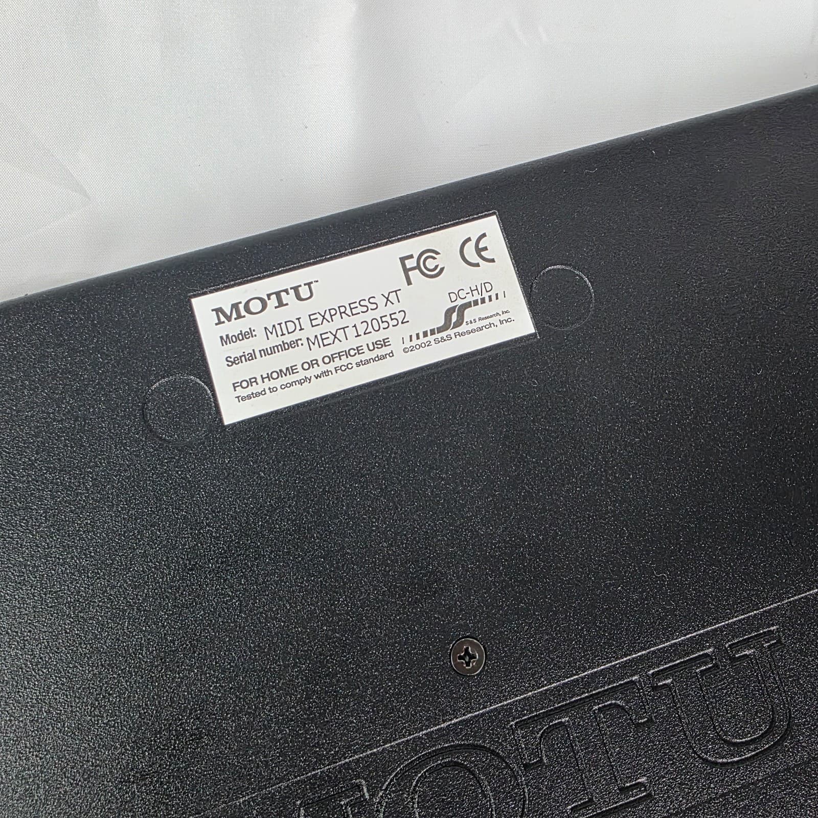 MOTU MIDI Express XT USB 8x8 Black MIDI Interface & Synchronizer - 128 Channels - Thumbnail 13