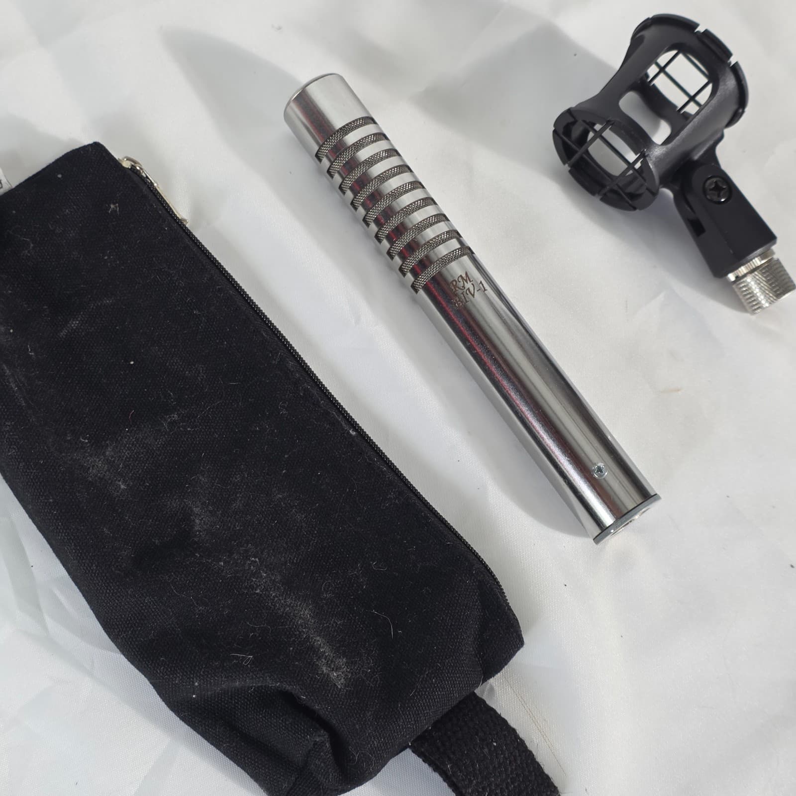 Bash Audio RM BIV-1 Silver Pure Aluminum Figure-8 Passive Ribbon Microphone - Thumbnail 12