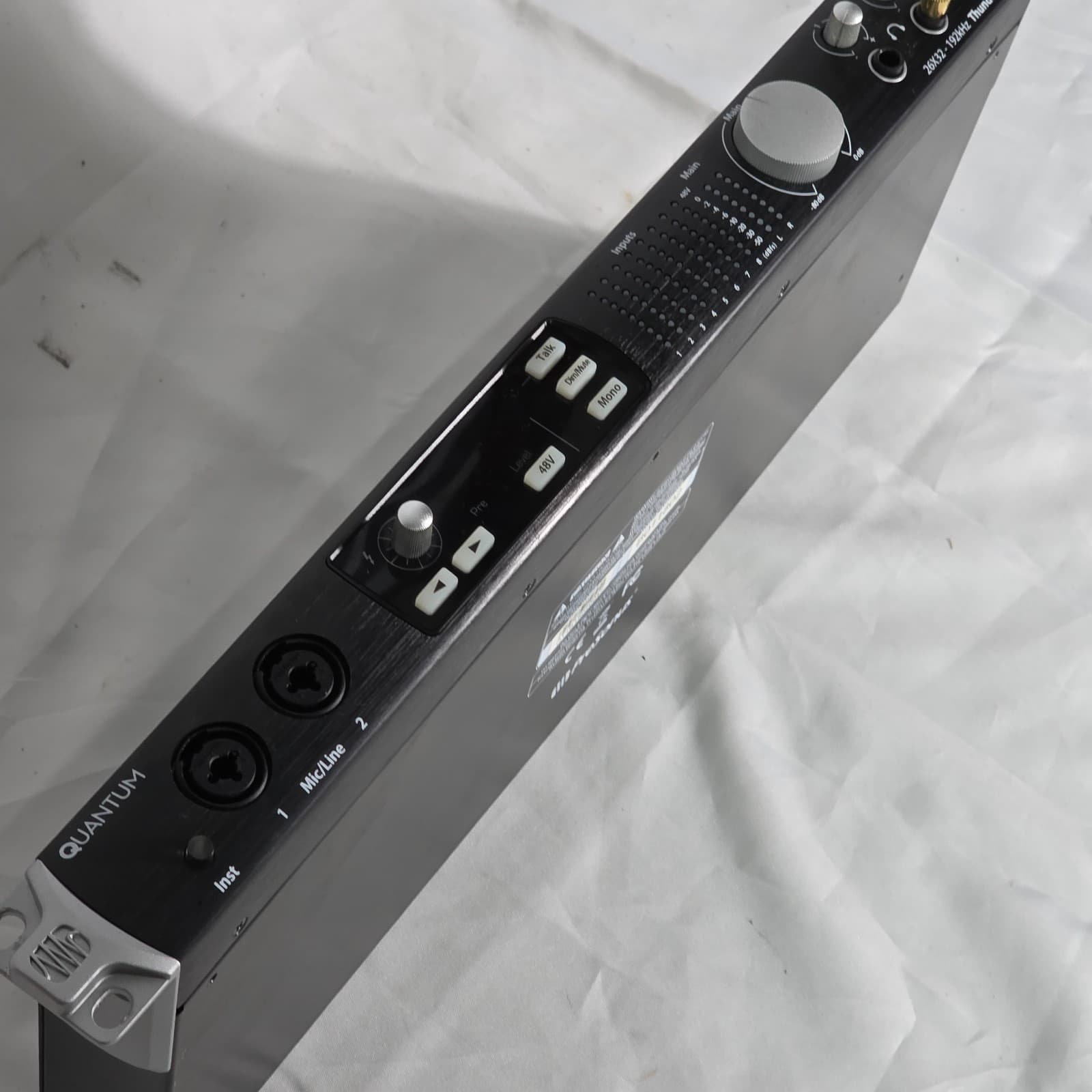 PreSonus Quantum 26x32 Thunderbolt 2 Audio Interface/Studio Command Center Black - Thumbnail 12