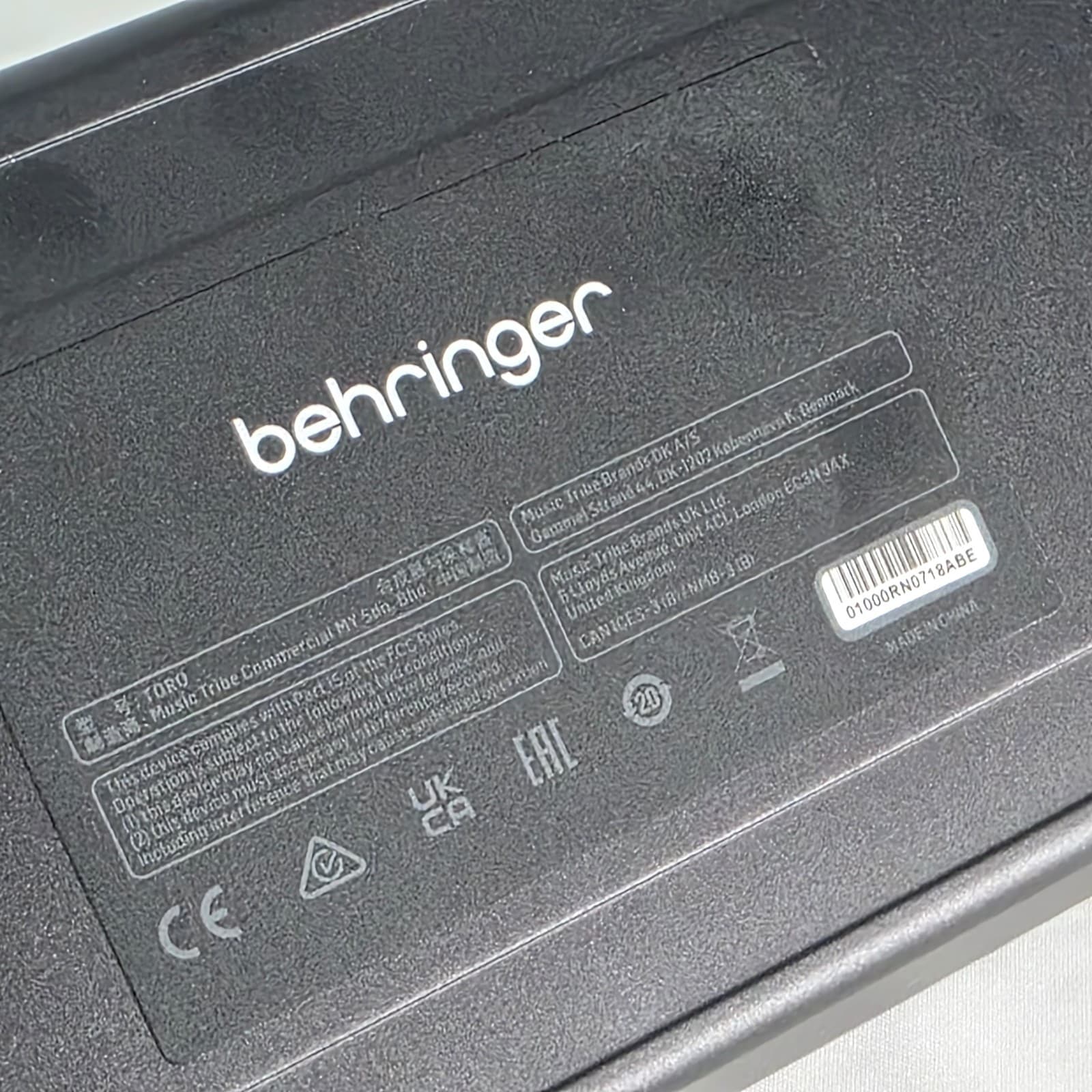 Behringer Toro Classic Analog Bass Synthesizer Module/Taurus Revived - Black - Thumbnail 9