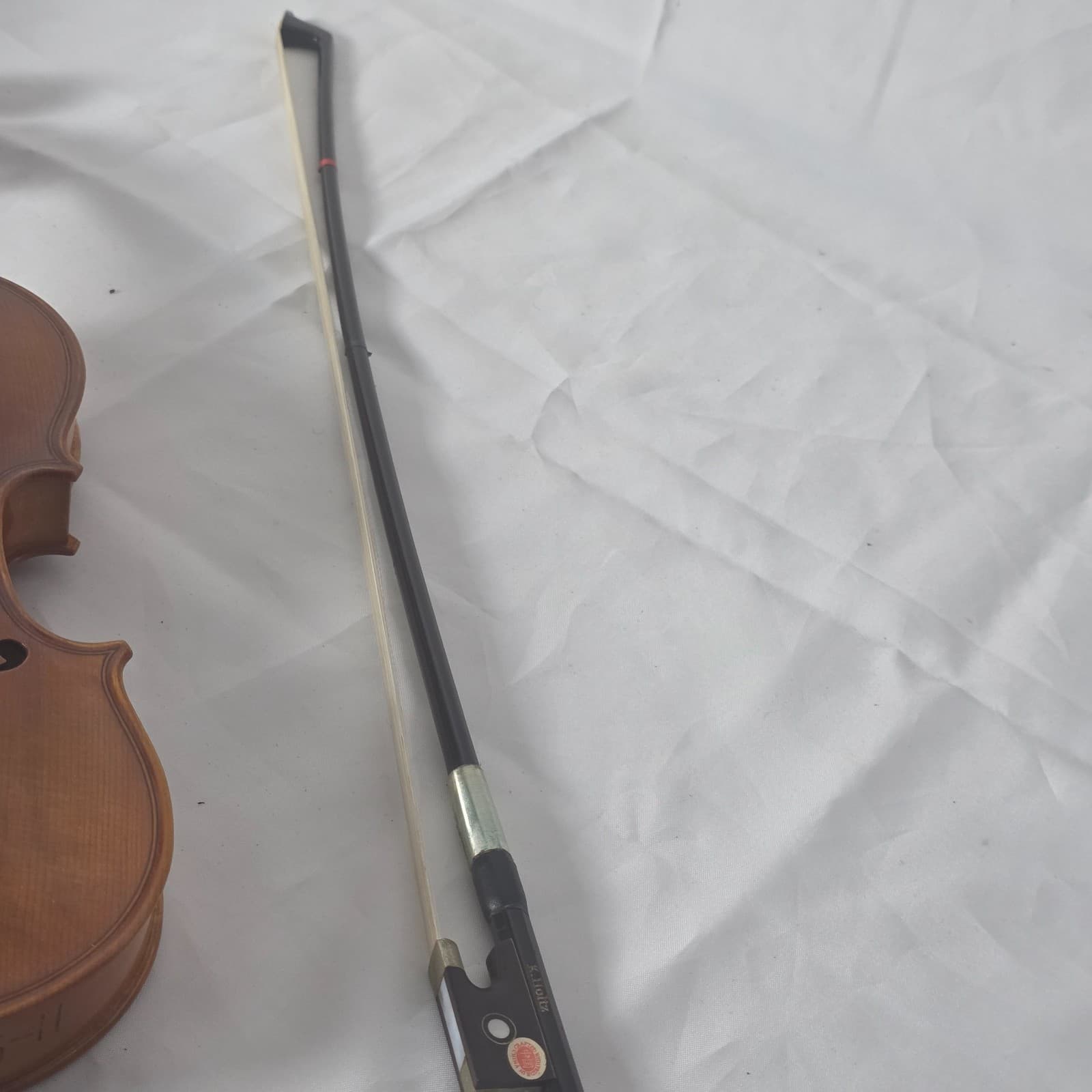 Samuel Eastman VL80 1/8 Violin 2011 w/ Case & Bow – Student Full Size - Thumbnail 11