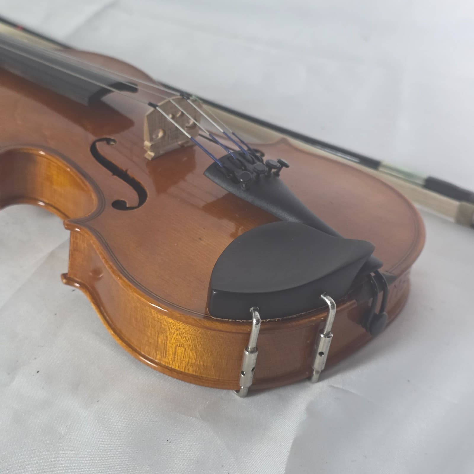 Samuel Eastman VL80 1/8 Violin 2011 w/ Case & Bow – Student Full Size - Thumbnail 9