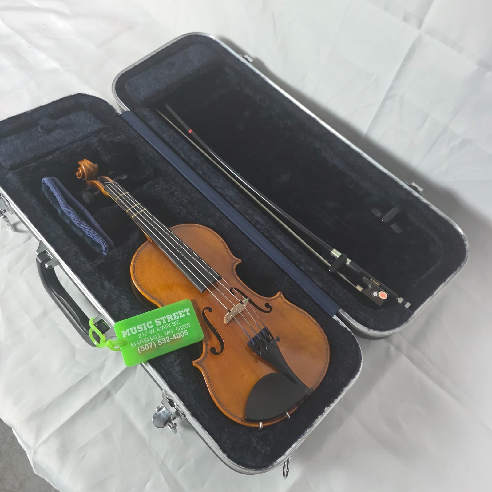 Samuel Eastman VL80 1/8 Violin 2011 w/ Case & Bow – Student Full Size - Thumbnail 16