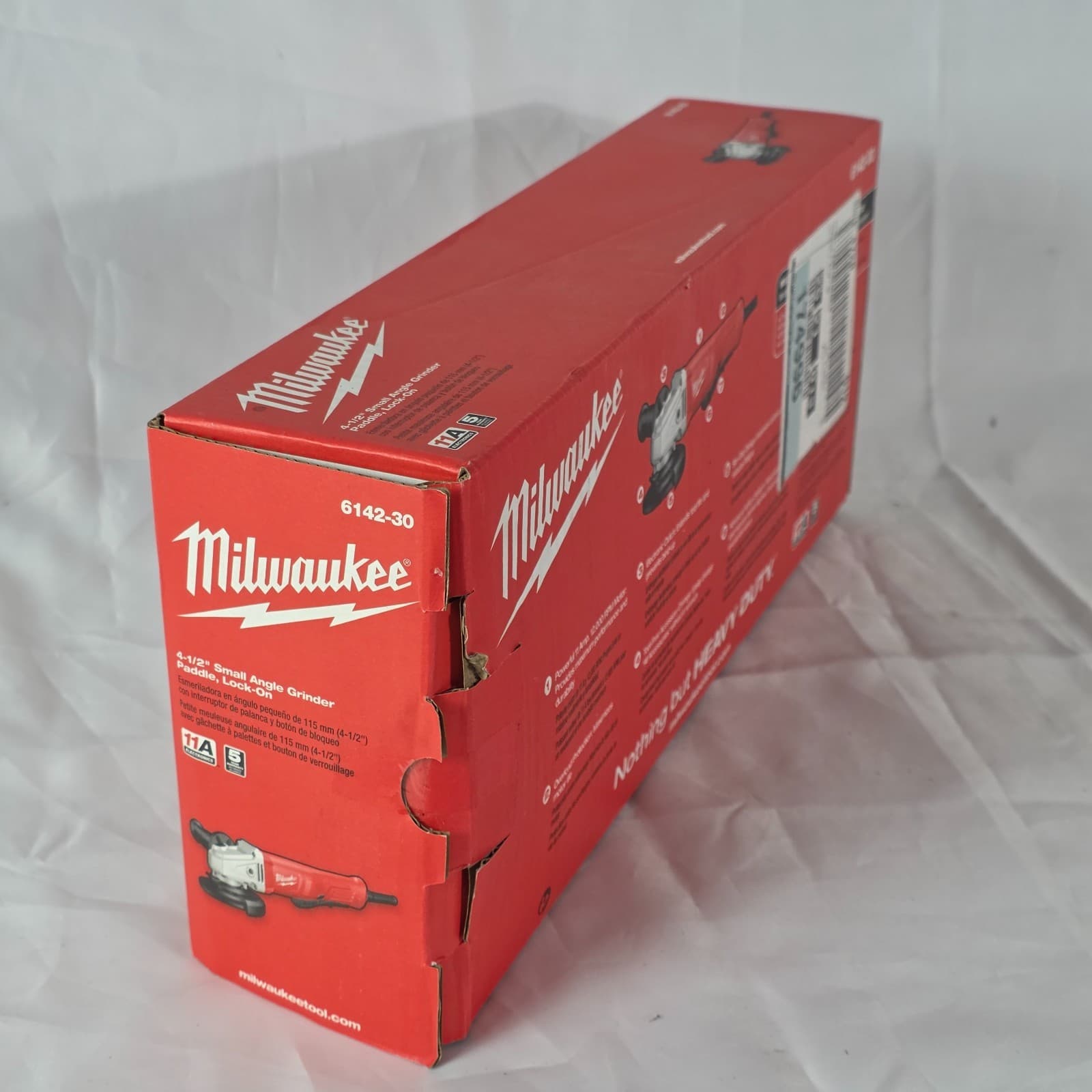 Milwaukee 6142-30 11 Amp Corded 4-1/2" Small Angle Grinder Lock-On Paddle Switch - Thumbnail 3