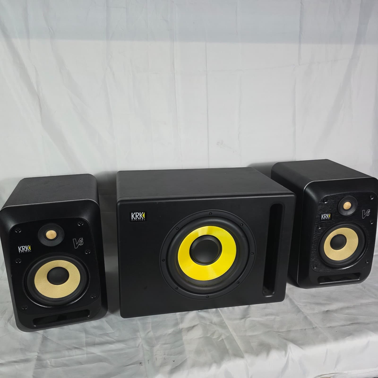 KRK V-Series V6 S4 Studio Monitors & S10.4 Powered Subwoofer Bundle - 2.1 Set - Image 1