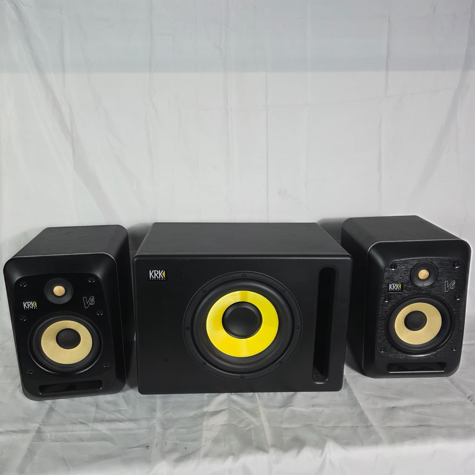 KRK V-Series V6 S4 Studio Monitors & S10.4 Powered Subwoofer Bundle - 2.1 Set - Thumbnail 2