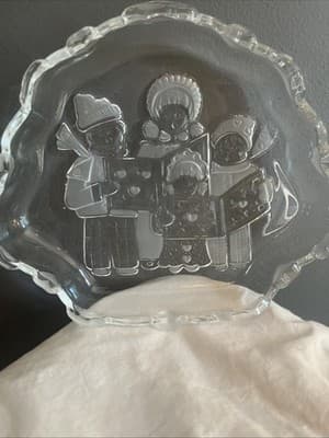 Mikasa Carrolers Collection Christmas Plate Glass Plate Vintage - Image 1