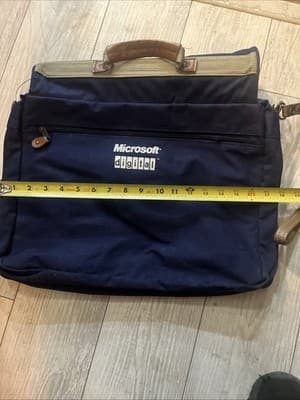 Microsoft Digital Laptop Messenger Bag Blue No Shoulder Strap 13”H X 3” W X 18”L - Thumbnail 6