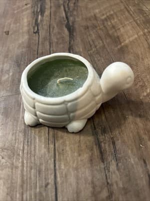 Vntg Turtle Green Candle UNUSED Holder Ceramic Tortoise Sea Wick Tea Light Mood - Image 1