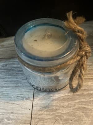 Gift Candle from Savannah -Vanessa Personalized 2 3/4" Starfish With Twine - Thumbnail 3
