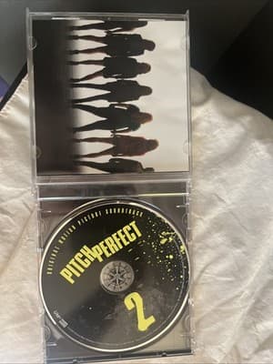 Pitch Perfect 2 (Original Soundtrack) by Pitch Perfect 2 / O.S.T. (CD, 2015) - Thumbnail 2